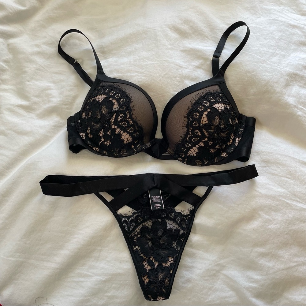 Victoria Secret’s Very Sexy Push-Up Bra and Panty Set